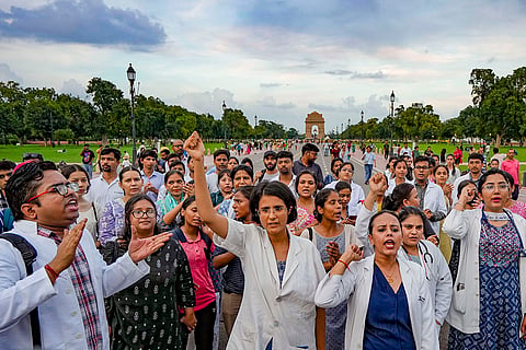 Doctors protest in Delhi